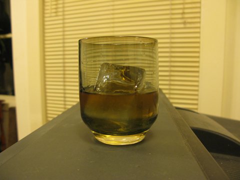 Cube in glass1s