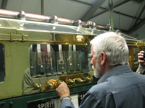 Nightime jura distillery visits