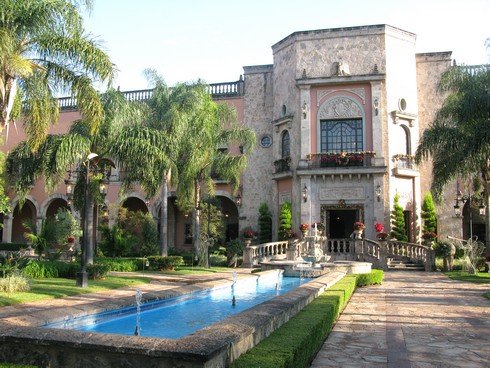 Hacienda patron tequila distillery2_tn