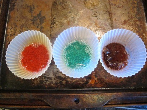 Three fruit liqueurs in oven finished_tn