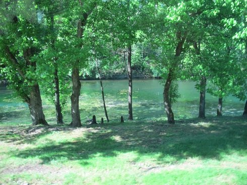 Woodford Reserve grounds3_tn