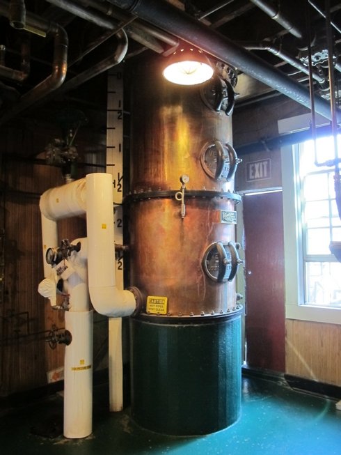 Makers Mark Distillery column still_tn