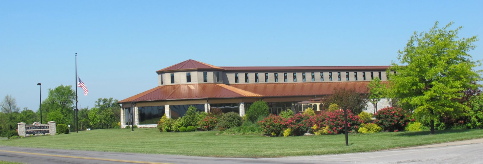 Heaven Hill Distillery8crop