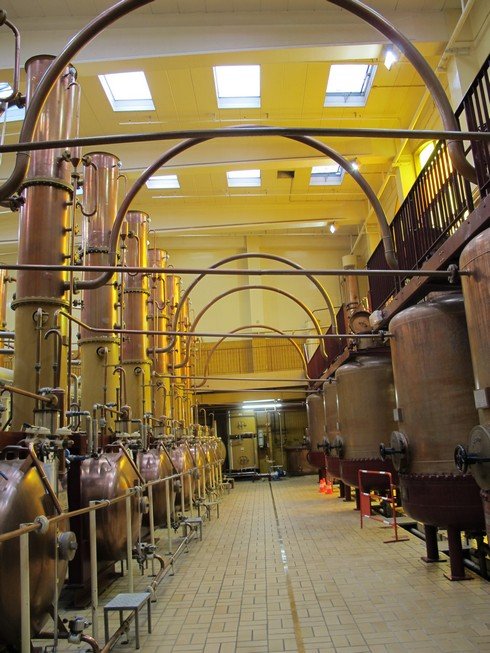 Cointreau distillery stills2_tn