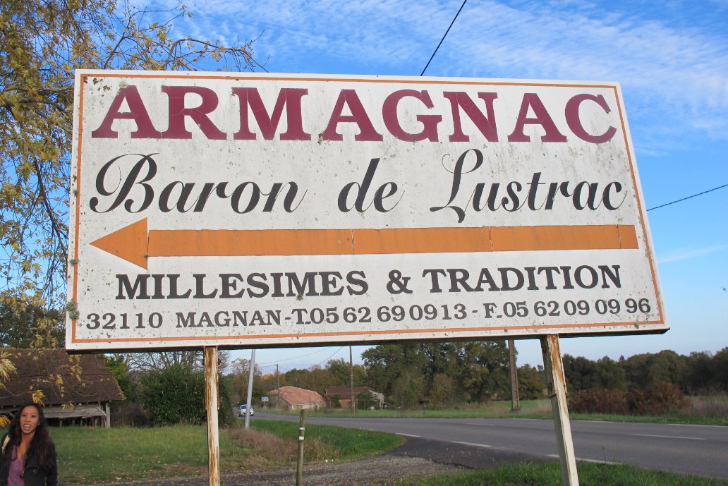Armagnac Baron de Lustrac sign