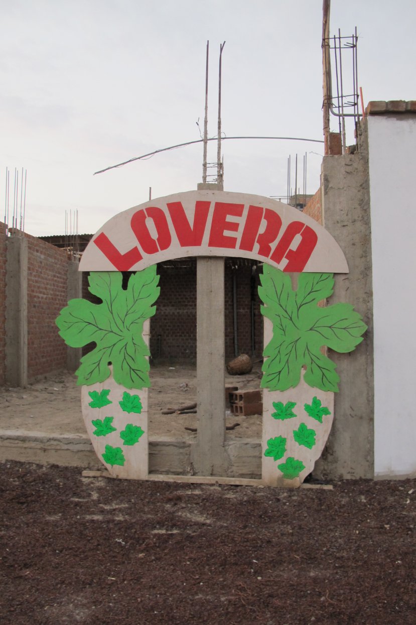 Lovera Distillery Pisco Peru sign3