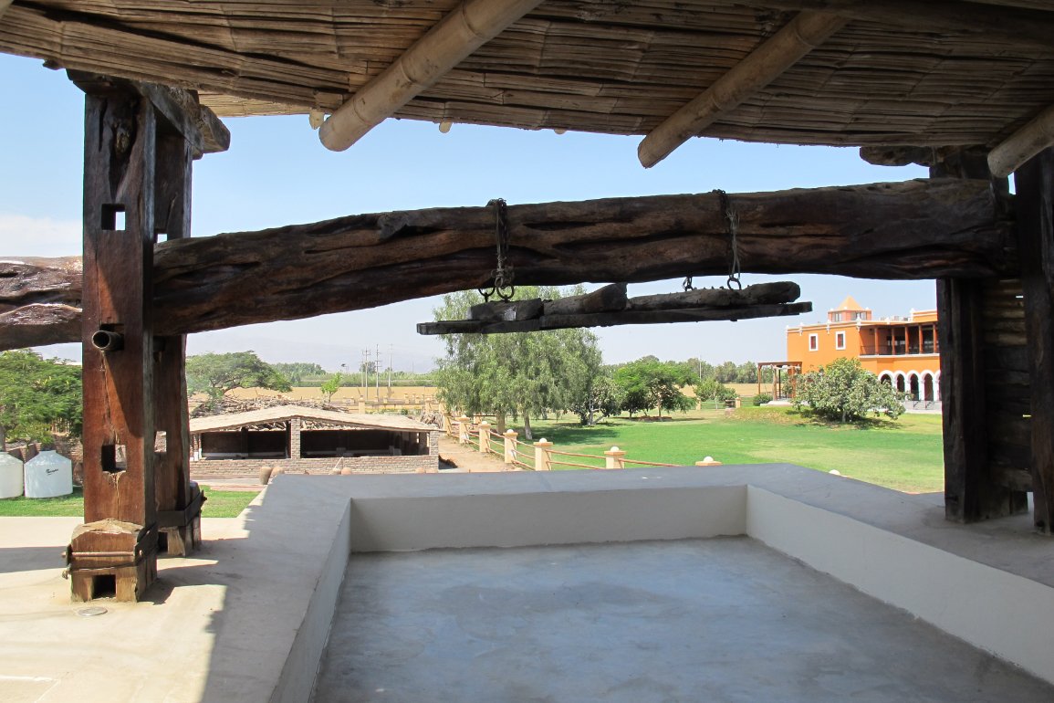 La Caravedo Distillery Pisco Porton Peru wine press2