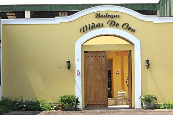 Vinas de Oro Pisco Distillery Peru entrance
