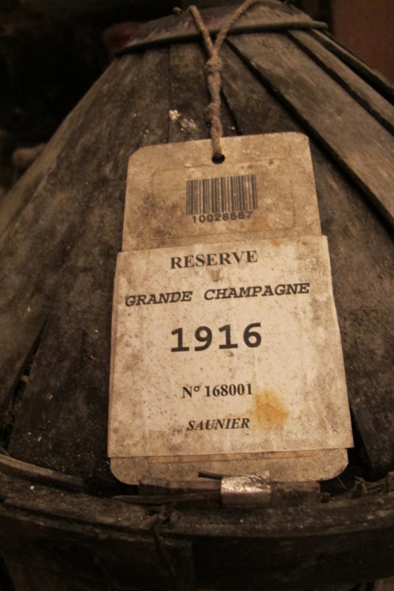 Hine cognac barrels2