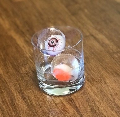 Eyeballs in ice ballsIMG_6387