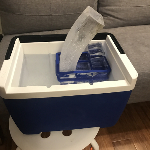 Double stacked trays with holes7